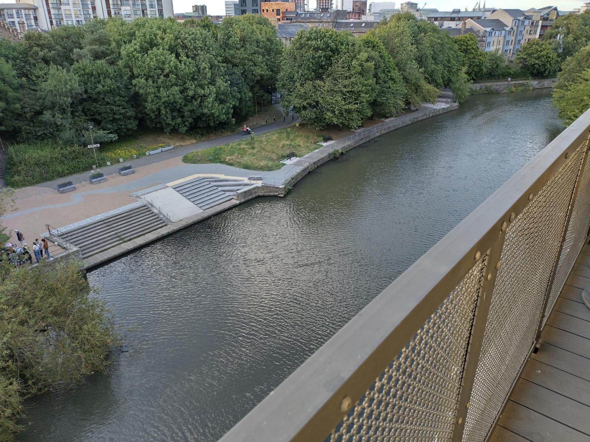 Amazing Water Of Leith View In Leith EDI